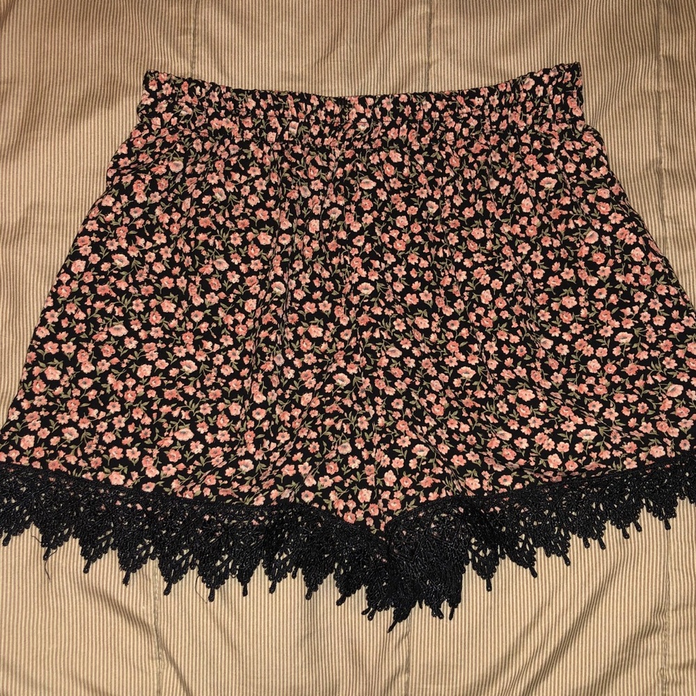 Floral print shorts